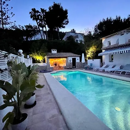 Viola Sea View Pool Villa