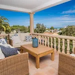 Viola Sea View Pool Villa