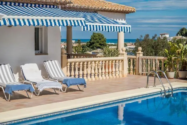 Viola Sea View Pool Villa *