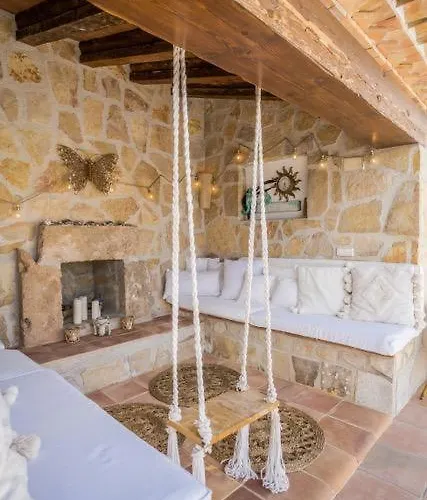 Viola Sea View Pool Villa *